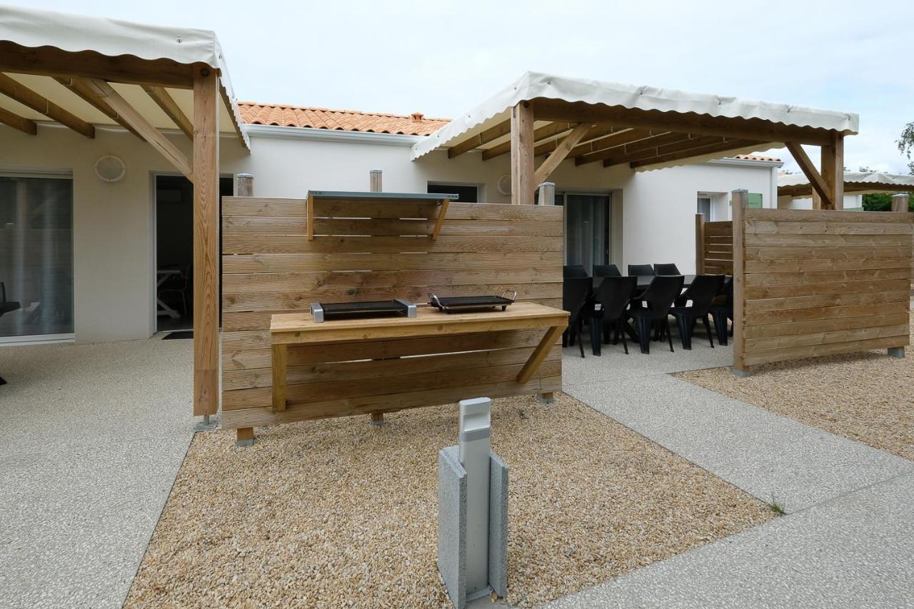 Au Logis Des Muriers Vairé Exterior foto