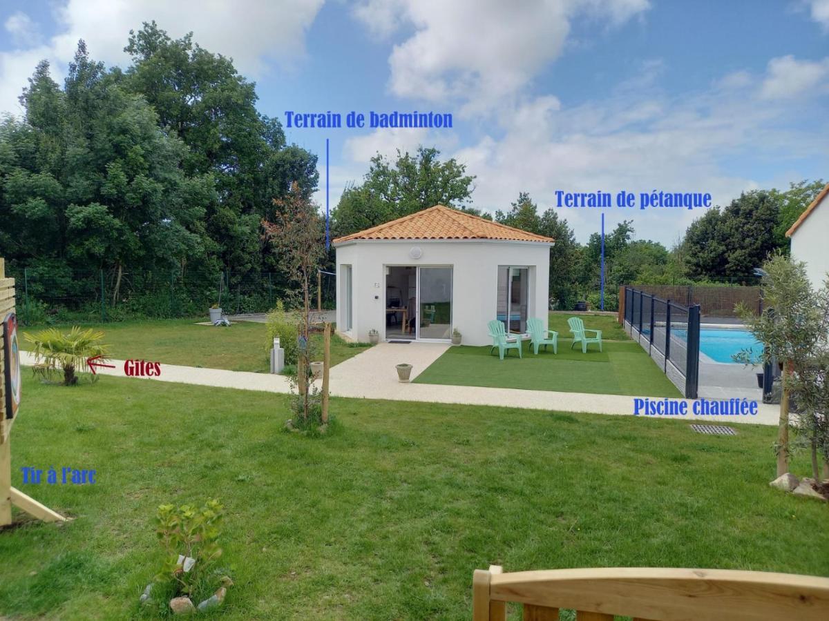 Au Logis Des Muriers Vairé Exterior foto